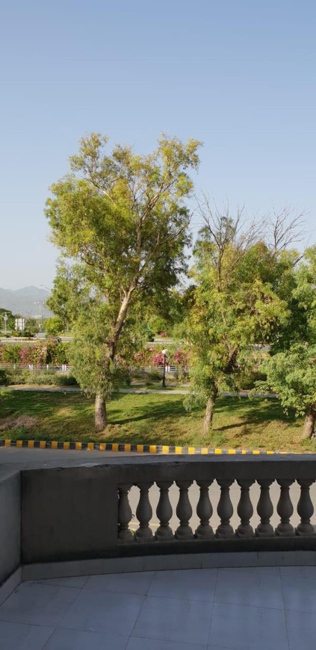 Reina Boutique Hotel - G9 Islamabad Eksteriør billede